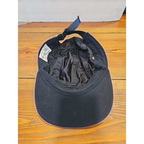 ON Running Lightweight Cap Running Training Adjustable 5-Panel Mulberry - Picture 5 of 8
